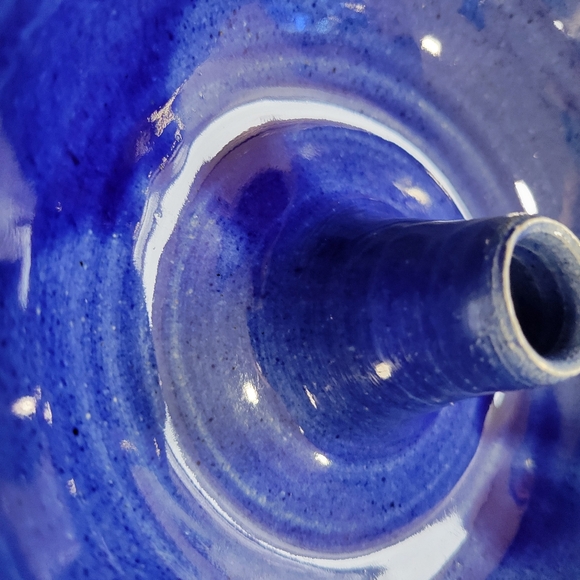 Apple Baker pottery dish - Picture 2 of 3